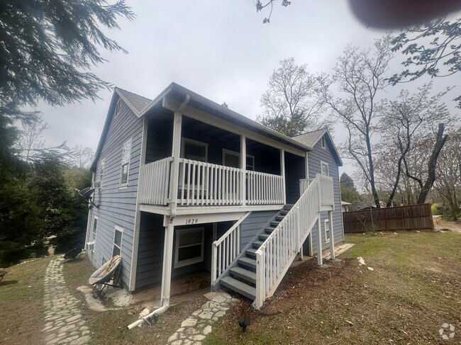 Building Photo - 1929 3rd St Rental