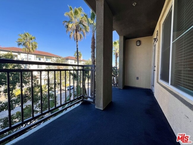 Photo - 6020 S Seabluff Dr