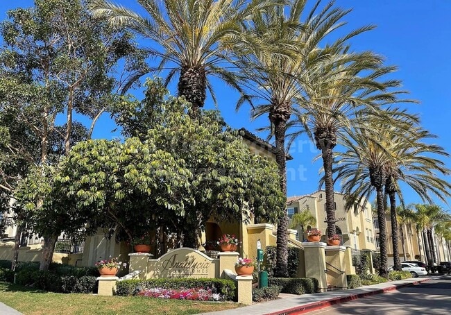 Photo - ***Gorgeous 2 bed / 2.5 bath / 1,202 sqft Townhome in Carmel Valley - Available 10/25***