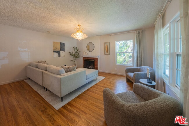 Photo - 6220 Etiwanda Ave