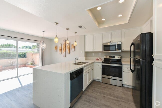 Building Photo - 355 Stanford Rental