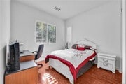 Photo - 1832 Catlin St