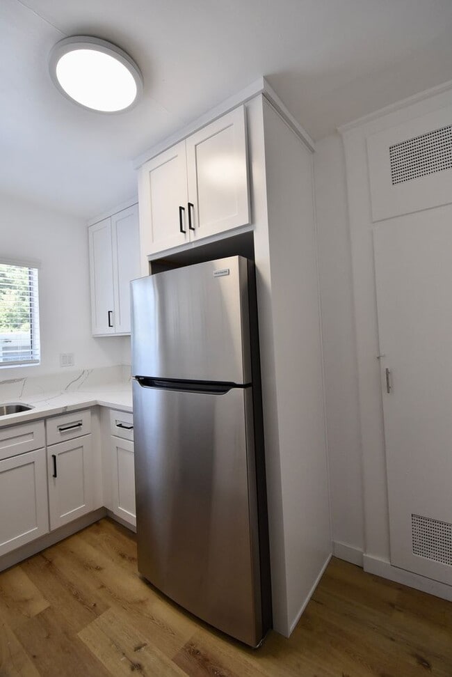 Photo - 24743 Apple St Unit 03