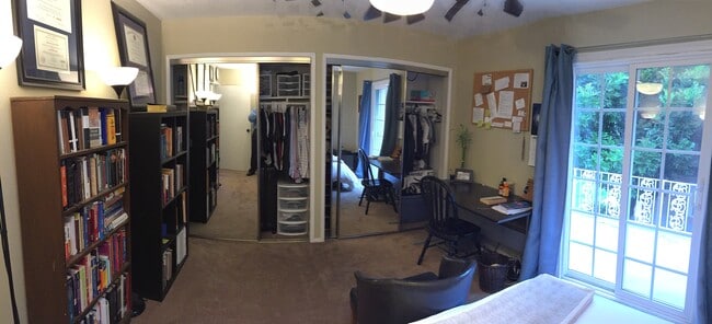 Photo - 117 Lexington Ln