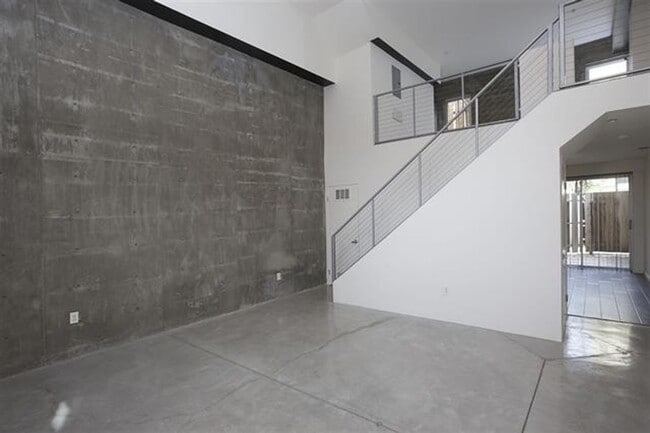 Photo - 5-Story UNIQUE Industrial Townhome - 3BD/4BA - w/ Open Floor Plan, Lots of Natural Light! - Secur...