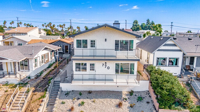 Photo - 770 W 2nd St Unit 1