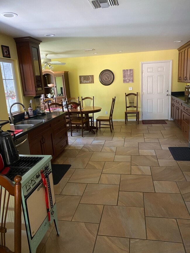 Photo - 23030 Hilse Ln