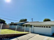 Photo - 11543 Swinton Ave