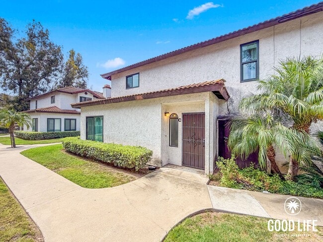 Building Photo - SD: Spacious 2BD/2.5BA home in Del Cerro with Fireplace, Private Balcony & 2-Car Garage