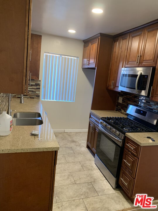 Photo - 1522 Dixon St Unit 10