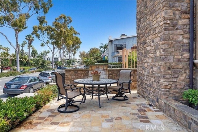 Photo - 504 Avocado Ave