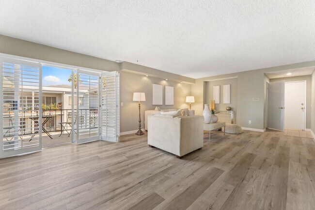 Photo - 972 E California Blvd