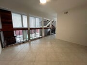 Photo - 2506 Levante St