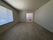 Photo - 15176 Oakwood Ln