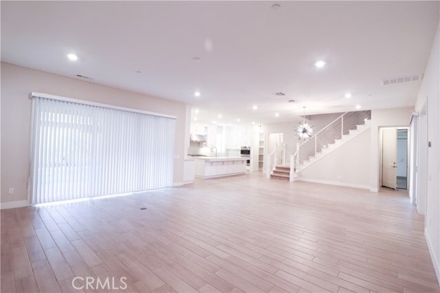 Photo - 73 Cartwheel