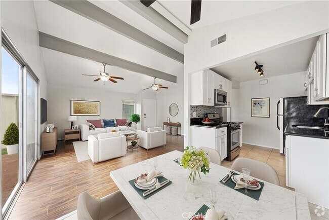Building Photo - 357 Los Arbolitos Blvd Unit 357 Rental