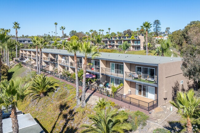 A Quite Residential Neighborhood - Ocean View Terrace Apartments