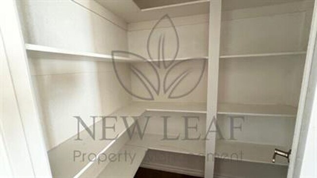 Photo - Beautiful 4 bedroom on LARGE private lot in PHELAN