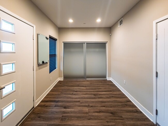 Photo - Modern Luxury Condo with Panoramic Views | 3-Story Condo + Private Rooftop Deck