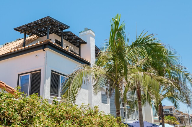 Photo - 734 Jersey Ct