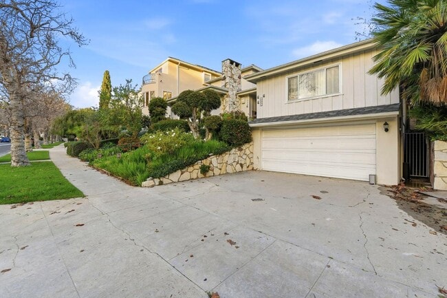 Photo - 1008 Westholme Ave