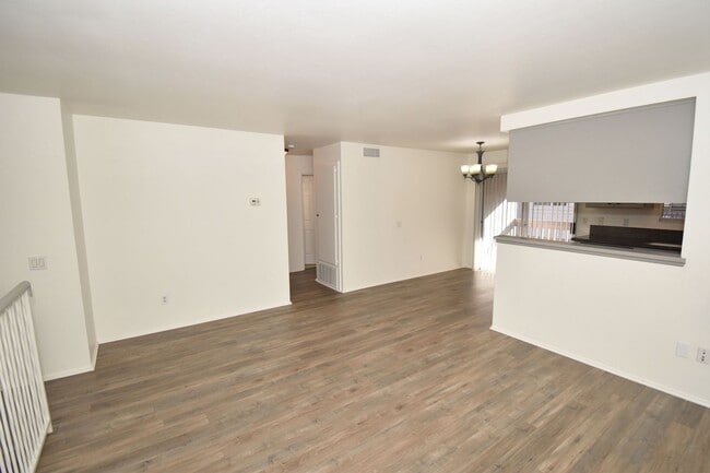 Photo - Gorgeous 2 Bedroom Condo