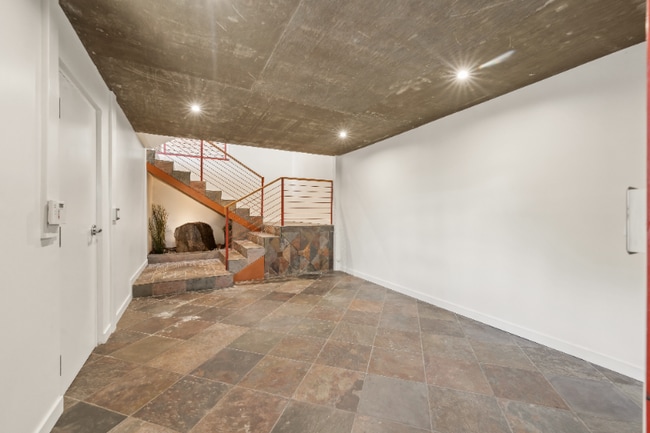 Photo - 2222 Bancroft Ave