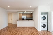 Photo - Glenoaks Villas Apartments