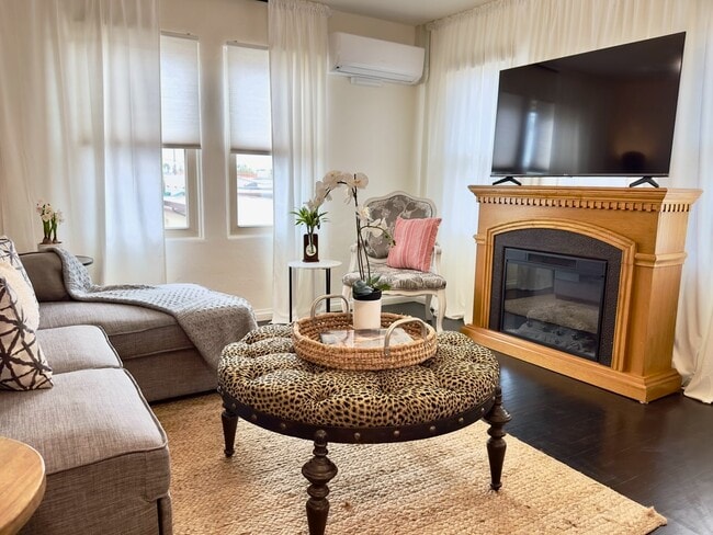 Photo - 2941 32nd St Unit 2941