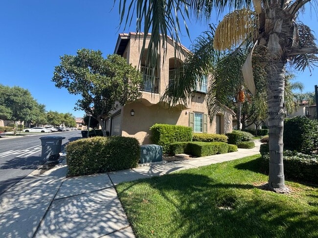 Building Photo - 3331 Night Bloom Ln