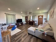 Photo - 257 W 25th St