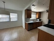 Photo - Townhouse in the heart of Pasadena