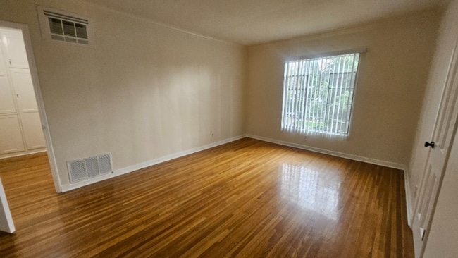 Photo - 4221 Los Feliz Blvd Apartment Unit 18