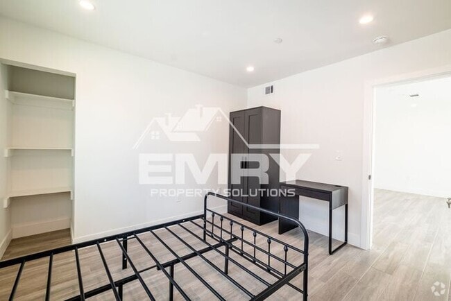 Building Photo - Student Accommodation Los Angeles CA 90018 Rental