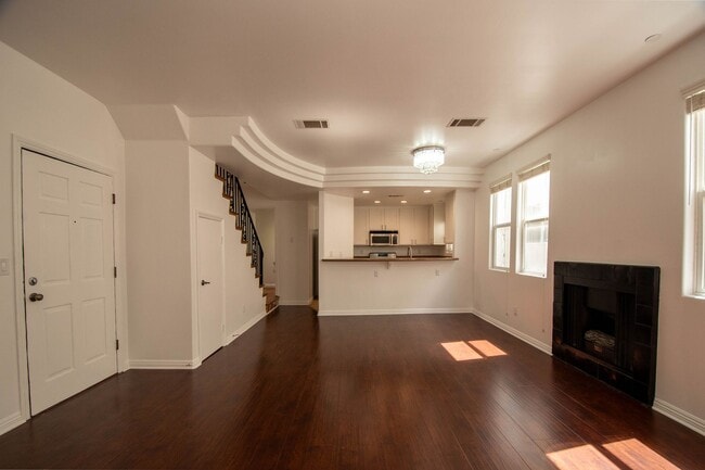 Photo - 4259 Dixie Canyon Ave Unit 04