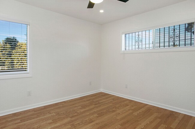 Photo - Linden Avenue Triplex Unit 5452 Linden Avenue A