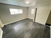 Photo - 156 E Marshall Blvd House