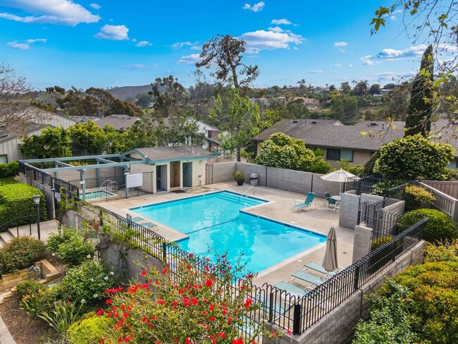 Photo - Coming Soon La Jolla UTC Renovated 3 bd /2 ba Townhome with Garage, Private Patio, + more!