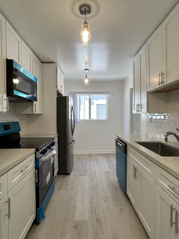 Photo - 5335 Yarmouth Ave Apartment Unit 208