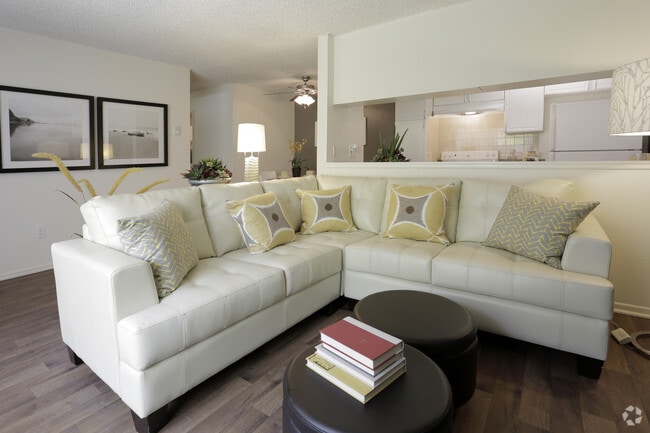 Living Room - The Breakwater