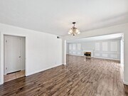Photo - Charming & Spacious 4BD/3BA House in Allie...