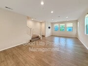 Photo - 1035 Calle Deceo House