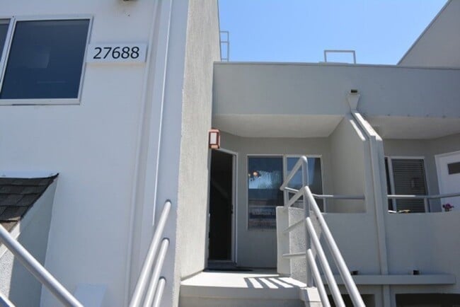 Photo - BEAUTIFUL "HILLCREST VILLAGE"  CONDOMINIUM...