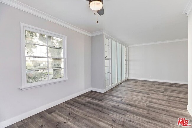 Photo - 5022 Clinton St Unit 5022 C