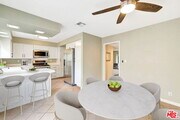 Photo - 10239 White Oak Ave Unit 1