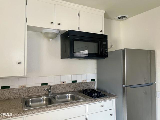 Photo - 232 W Colorado Blvd