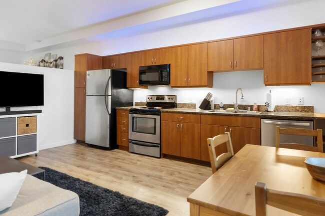 Photo - March Move-in Special!!! Downtown Cortez Hill Junior Studio | Pool, Parking & Modern Finishes