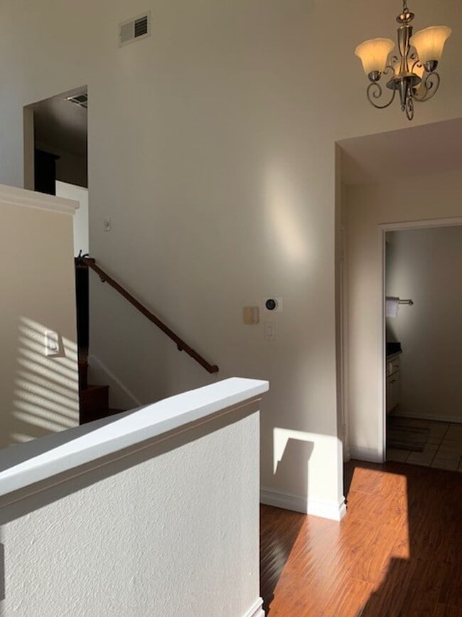 Photo - 407 Shoreview Dr Unit 1