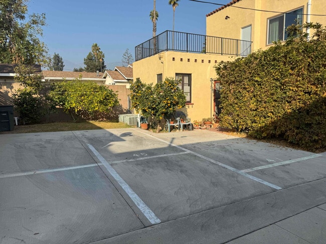 Photo - 43 N Grand Oaks Ave