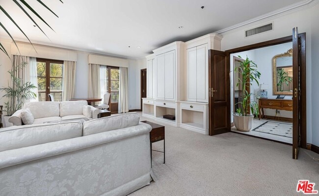 Photo - 425 N Maple Dr Unit 206